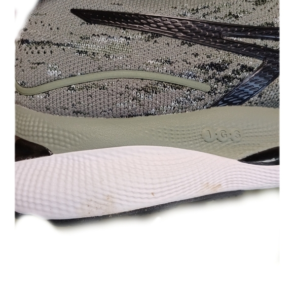 Asics Gel Nimbus 24 Men's Size 10.5 Green/Black - Picture 7 of 15